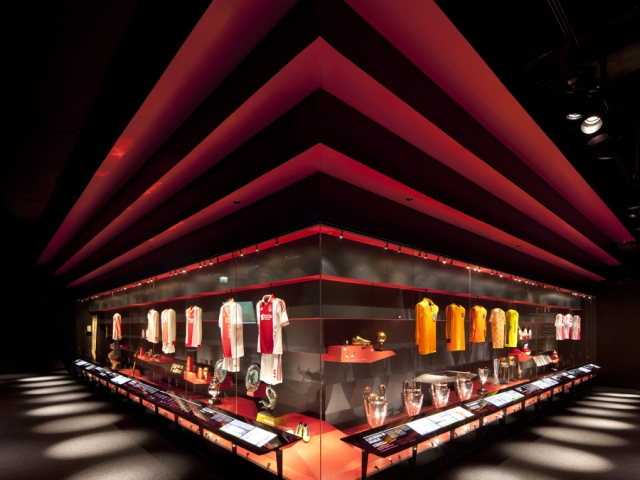 ajax-museum-shop-amsterdam-NeoPlaces